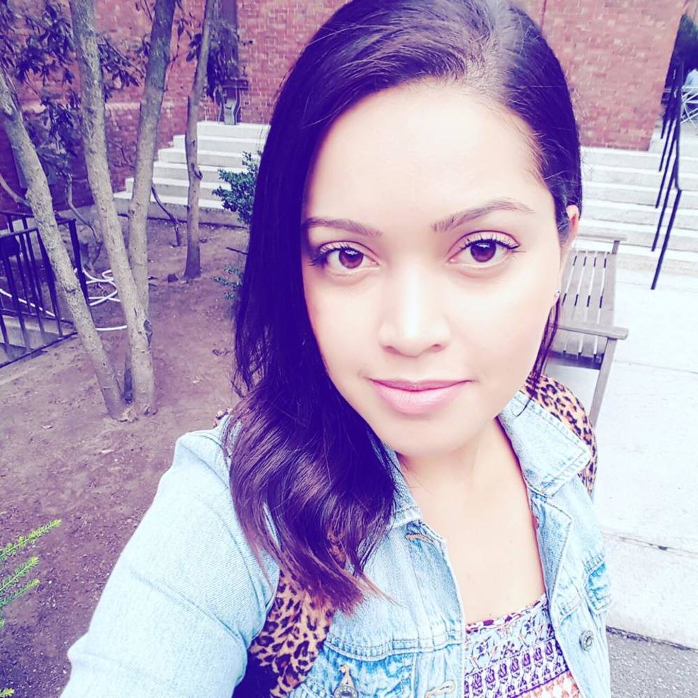 Meet your Posher, Gabriela